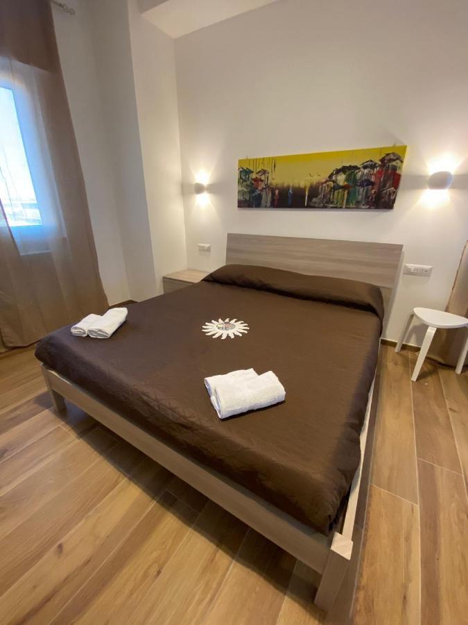 Viriamo House Roma Apartment อาชิเลีย ภายนอก รูปภาพ