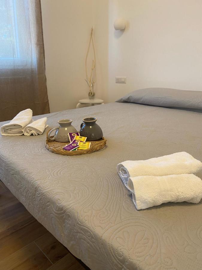 Viriamo House Roma Apartment อาชิเลีย ภายนอก รูปภาพ