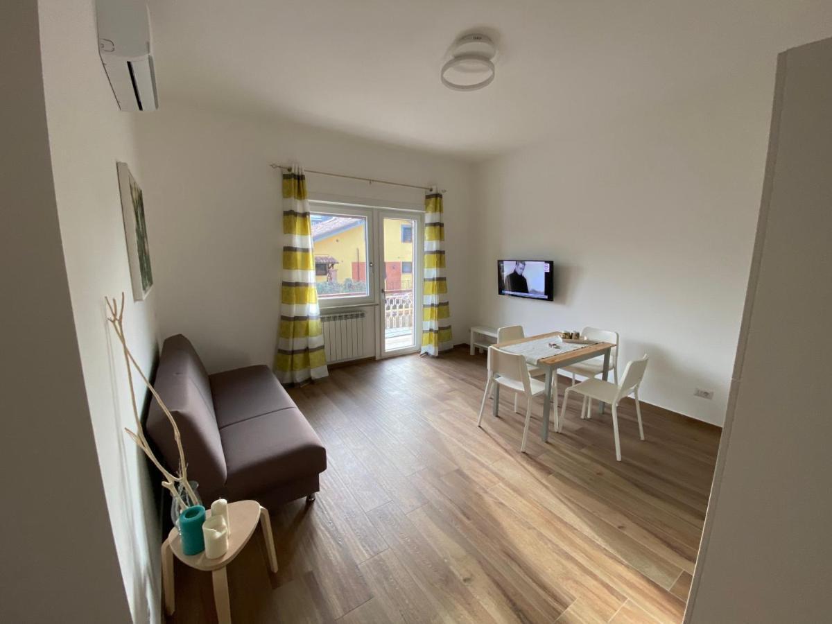 Viriamo House Roma Apartment อาชิเลีย ภายนอก รูปภาพ