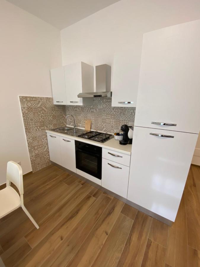 Viriamo House Roma Apartment อาชิเลีย ภายนอก รูปภาพ