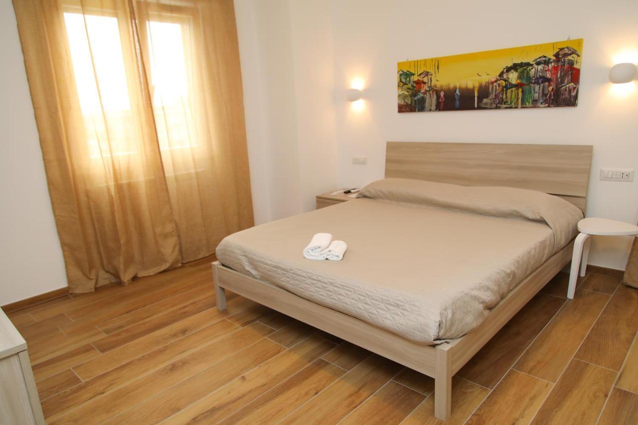 Viriamo House Roma Apartment อาชิเลีย ภายนอก รูปภาพ