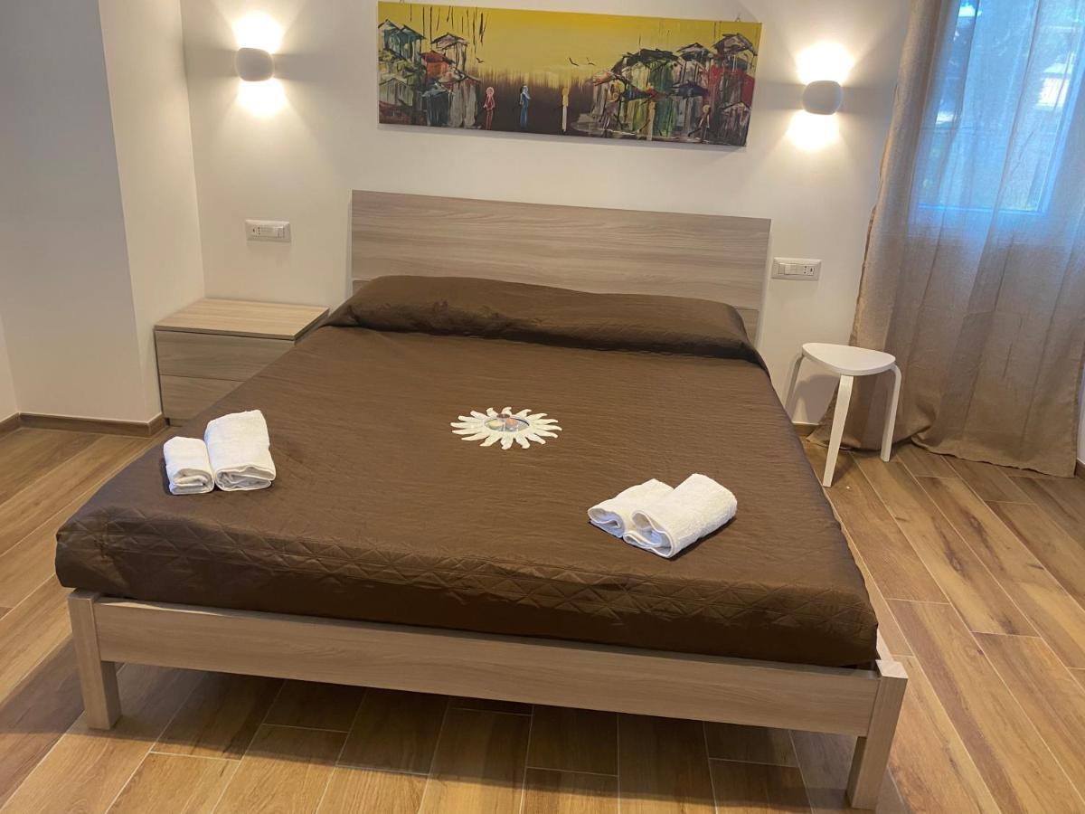 Viriamo House Roma Apartment อาชิเลีย ภายนอก รูปภาพ