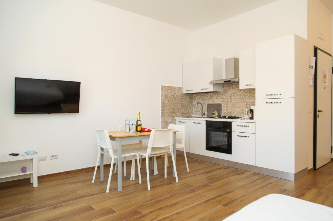 Viriamo House Roma Apartment อาชิเลีย ภายนอก รูปภาพ