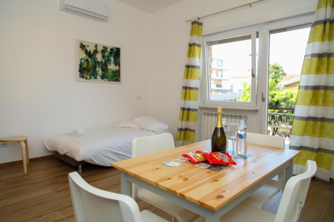 Viriamo House Roma Apartment อาชิเลีย ภายนอก รูปภาพ